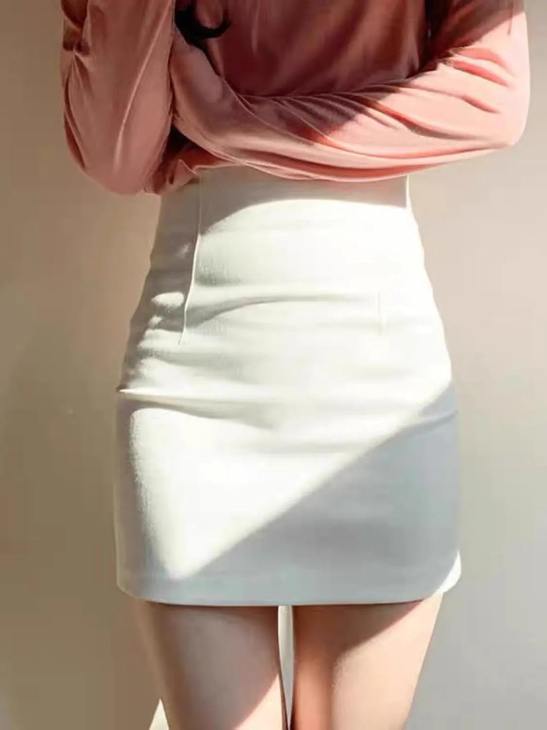 Casual Women's High-Waisted Skirt Slim Spring and Summer Bustle Skirt