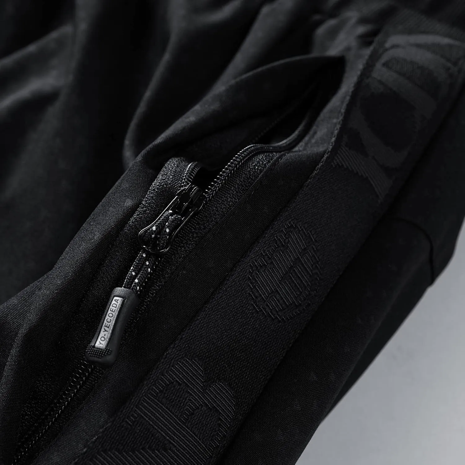 Mens Jogger Pants Drawstring Elastic Waist Solid Plush Thickened Sport Pant Casual Loose Fitness Sport Sweatpants